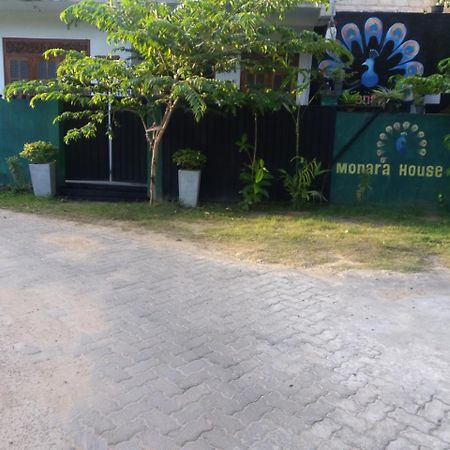 Monara Backpacker Inn Unawatuna Exterior photo